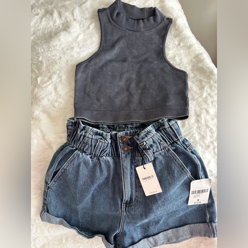 Aeropostale muscle Tee & New with tag Forever 21 denim Jean shorts